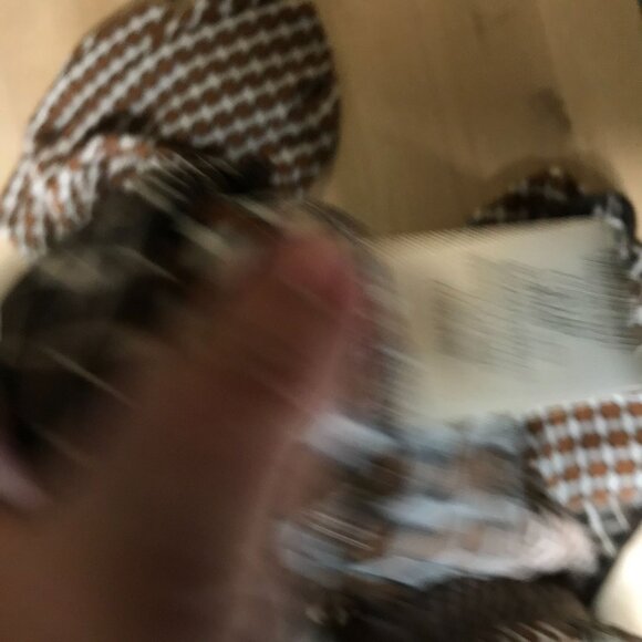 MAX STUDIO - WOMEN'S 2X - BROWN /CREAM LONG FLOWY SLEEVES ROUND NECK TOP SHIRT - Picture 6 of 6